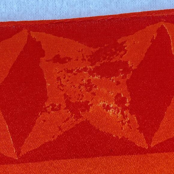 VERA NEUMANN Scarf Silk Hand Rolled Star Print Wrap Square Orange 29" VTG USA - Picture 7 of 12